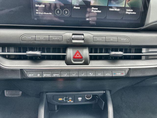 new 2025 Kia K4 car, priced at $23,422