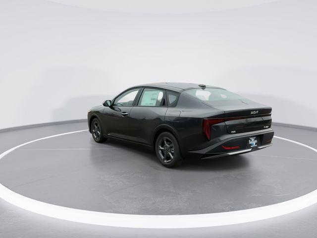 new 2025 Kia K4 car, priced at $23,422