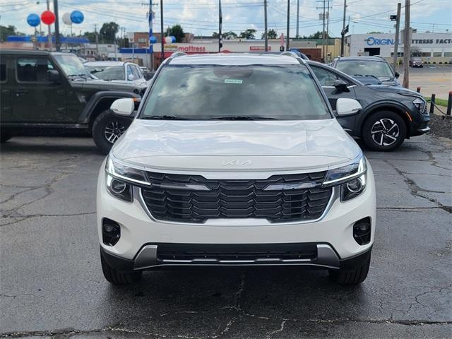 new 2026 Kia Seltos car, priced at $30,202