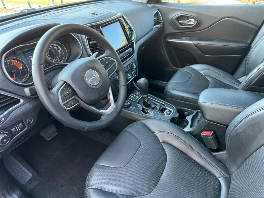 used 2019 Jeep Cherokee car, priced at $20,122