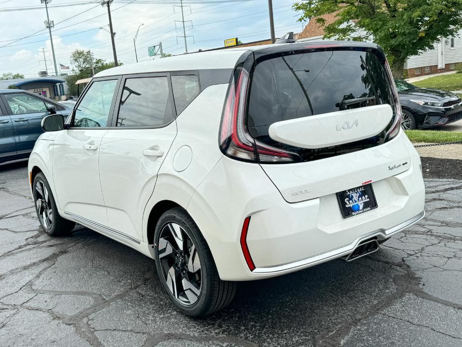 new 2025 Kia Soul car, priced at $28,185