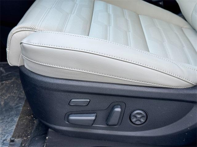 new 2025 Kia Telluride car, priced at $52,525