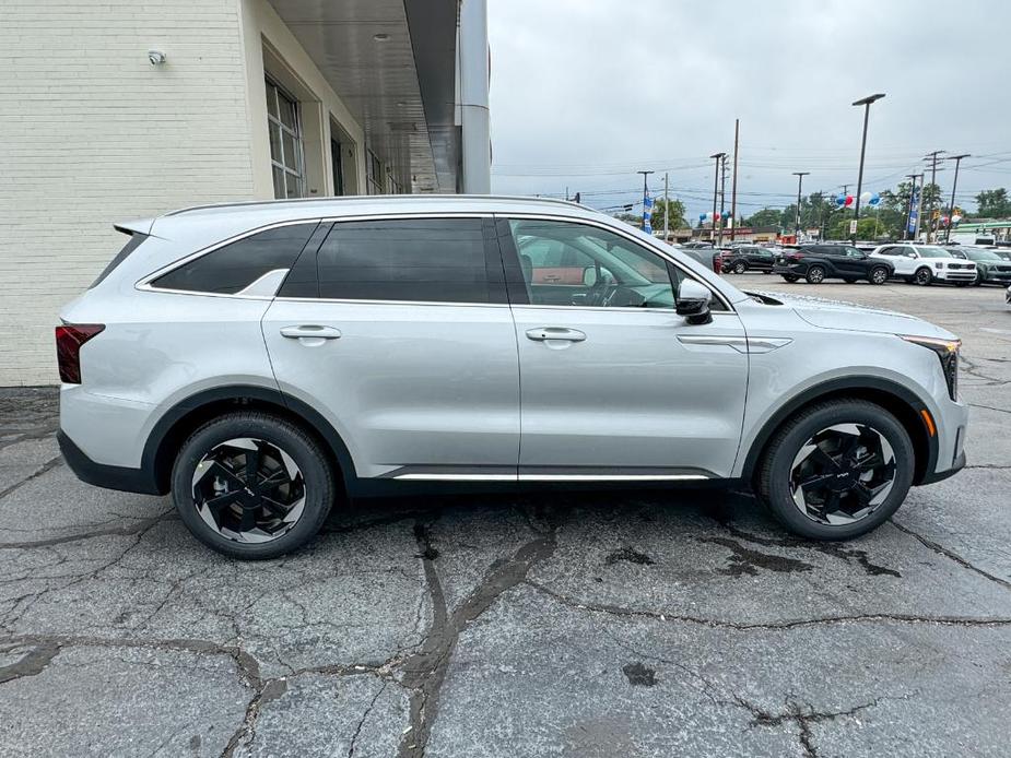 new 2025 Kia Sorento Hybrid car, priced at $43,390