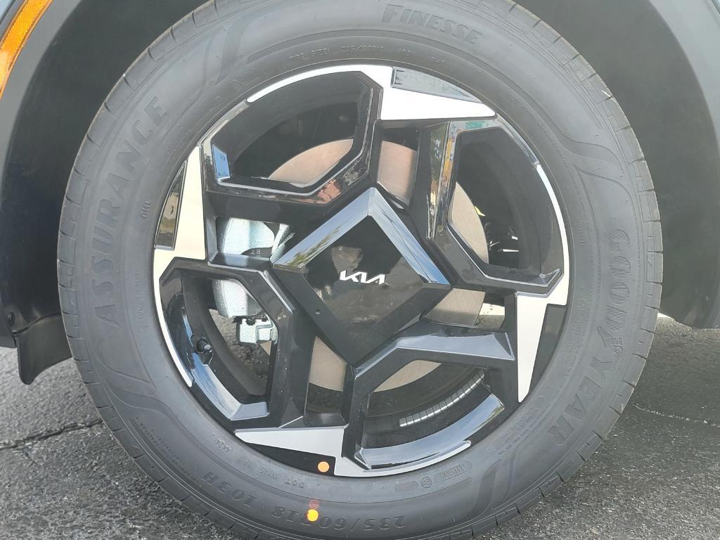 new 2026 Kia Sportage Hybrid car, priced at $34,828