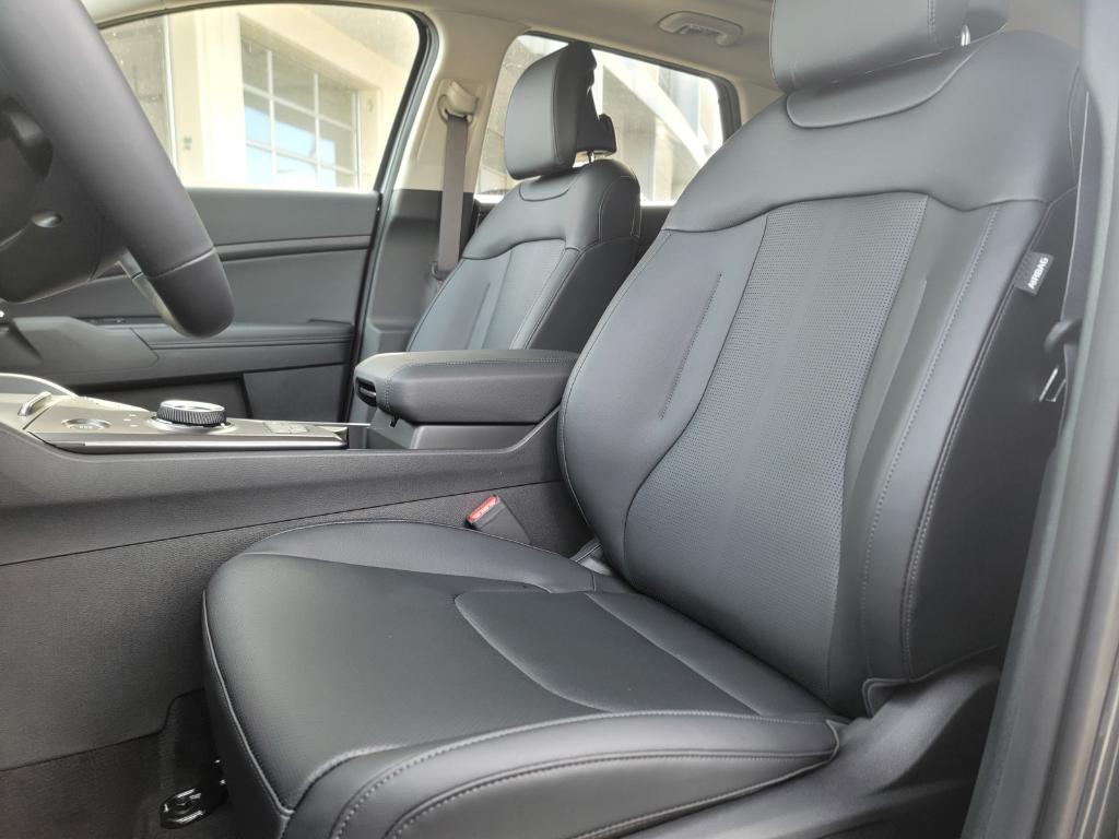 new 2026 Kia Sportage Hybrid car, priced at $34,828