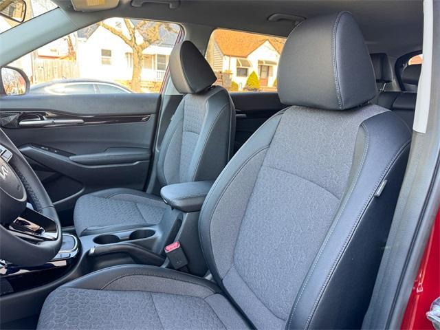 new 2025 Kia Seltos car, priced at $27,405