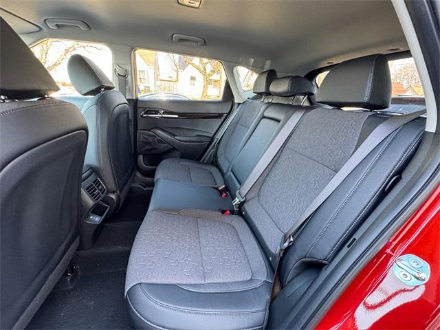 new 2025 Kia Seltos car, priced at $27,405