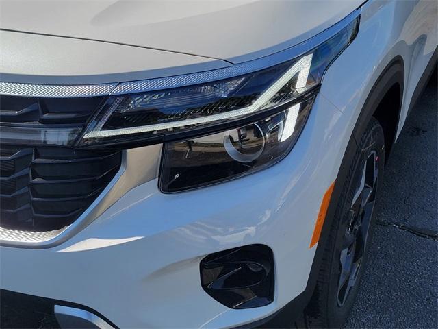 new 2026 Kia Seltos car, priced at $27,771