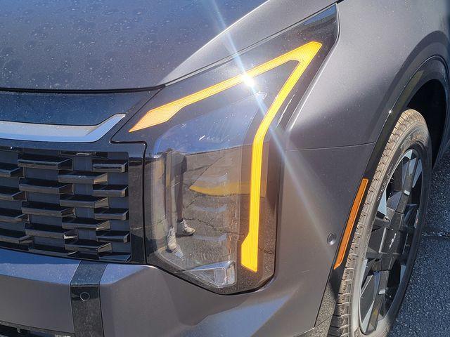 new 2026 Kia Sportage car, priced at $37,714