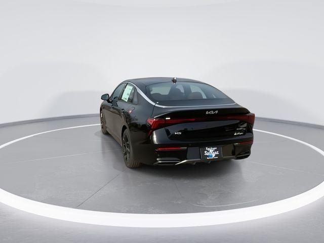 new 2026 Kia K5 car, priced at $30,561