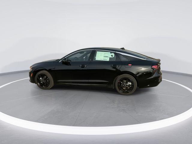 new 2026 Kia K5 car, priced at $30,561