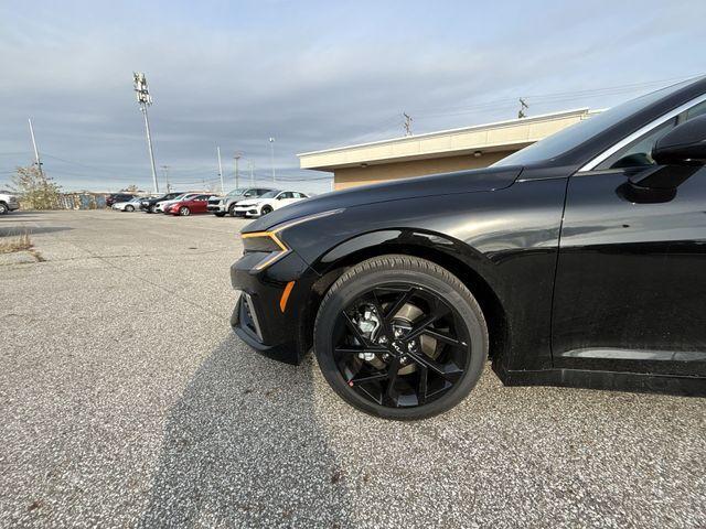 new 2026 Kia K5 car, priced at $30,561