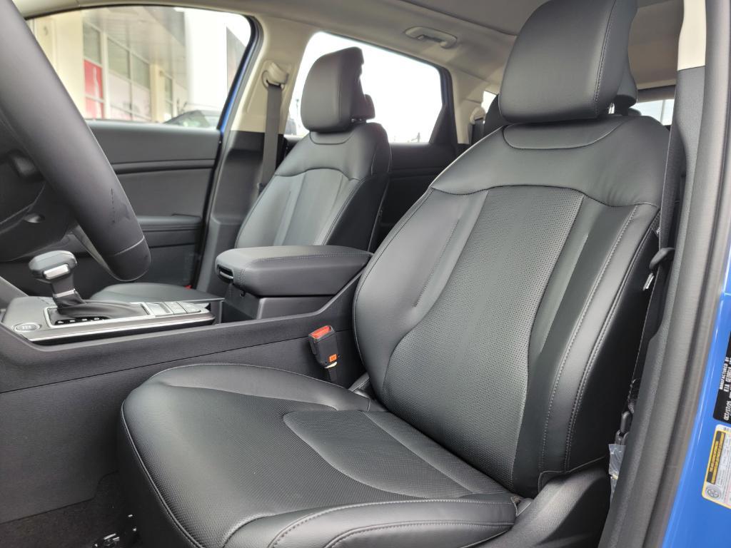 new 2026 Kia Sportage car, priced at $33,350