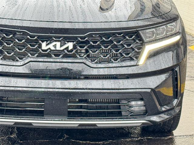 used 2022 Kia Sorento car, priced at $31,930