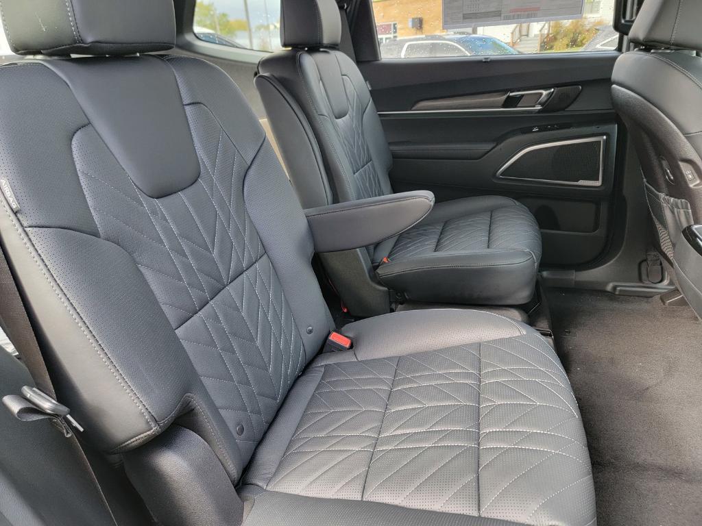 new 2025 Kia Telluride car, priced at $52,099