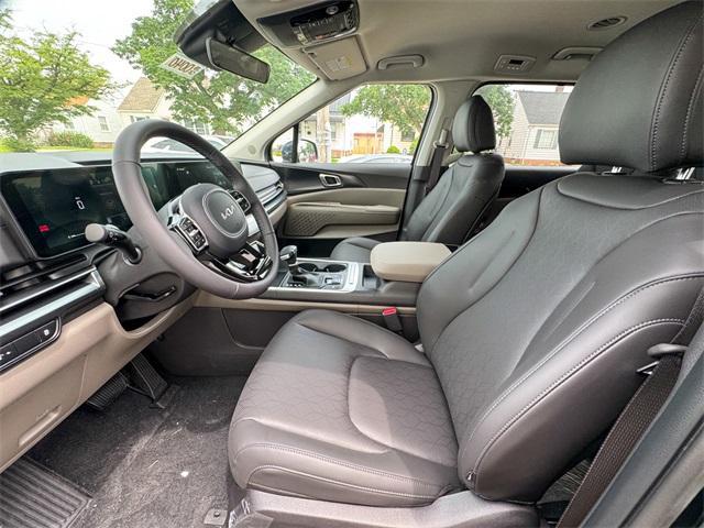 new 2026 Kia Carnival car, priced at $41,215