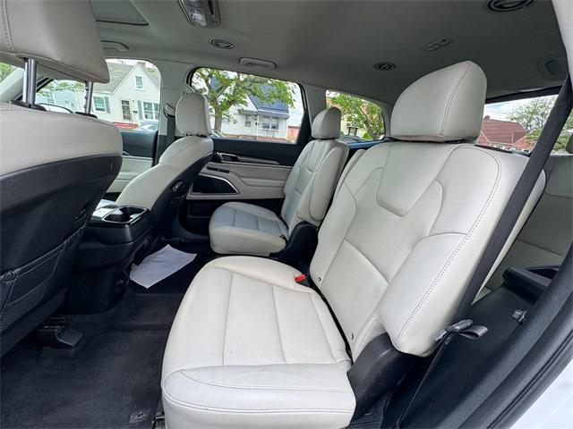 used 2022 Kia Telluride car, priced at $30,893