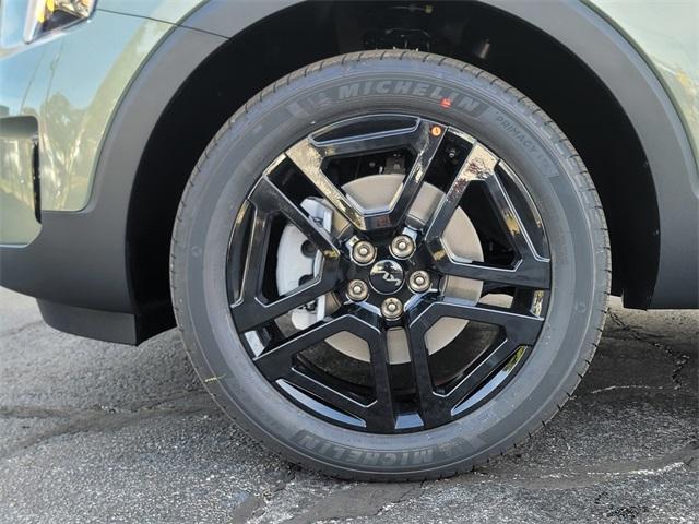 new 2025 Kia Telluride car, priced at $51,930