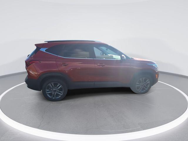 used 2023 Kia Seltos car, priced at $21,170