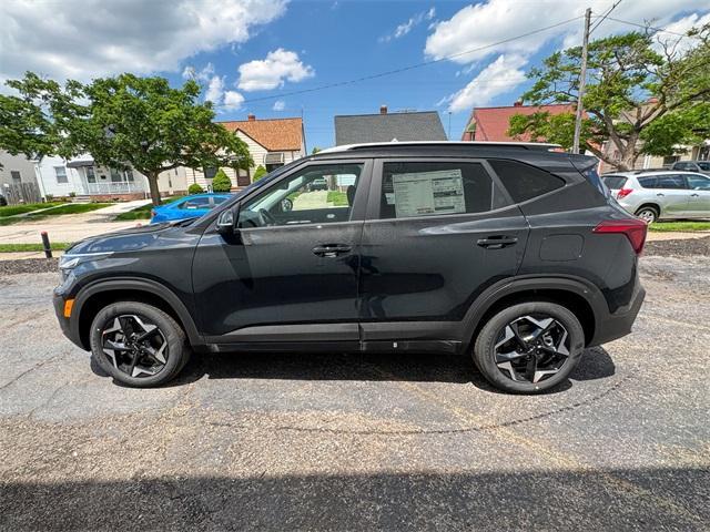 new 2025 Kia Seltos car, priced at $27,920