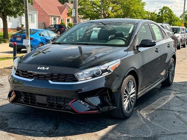 new 2024 Kia Forte car, priced at $25,300