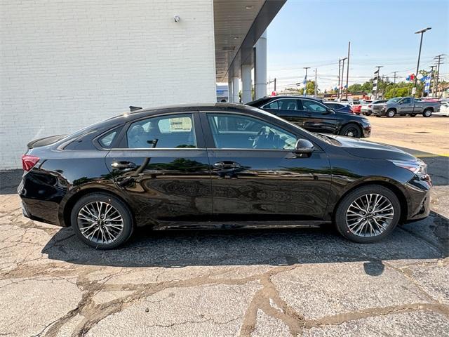 new 2024 Kia Forte car, priced at $25,300