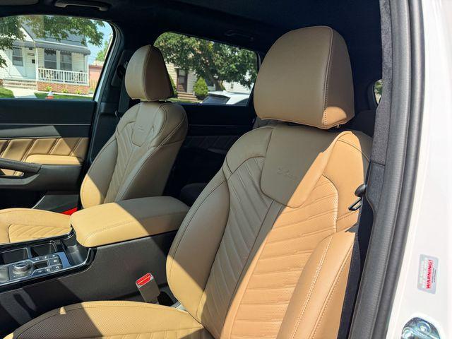 new 2025 Kia Sorento car, priced at $44,230