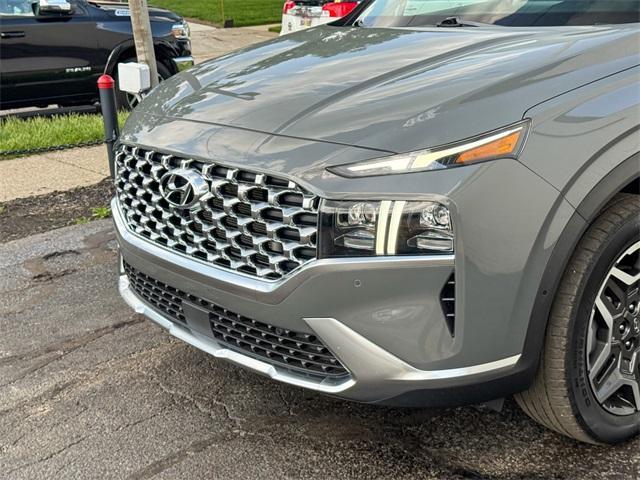 used 2022 Hyundai Santa Fe car, priced at $28,540