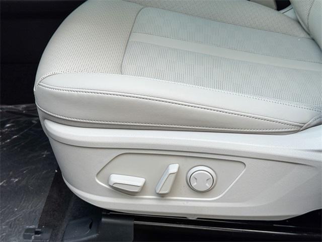 new 2025 Kia Sorento car, priced at $37,060