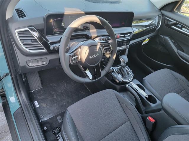 new 2026 Kia Seltos car, priced at $28,087