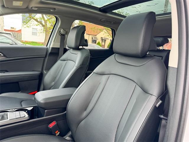 new 2026 Kia Sportage car, priced at $34,880