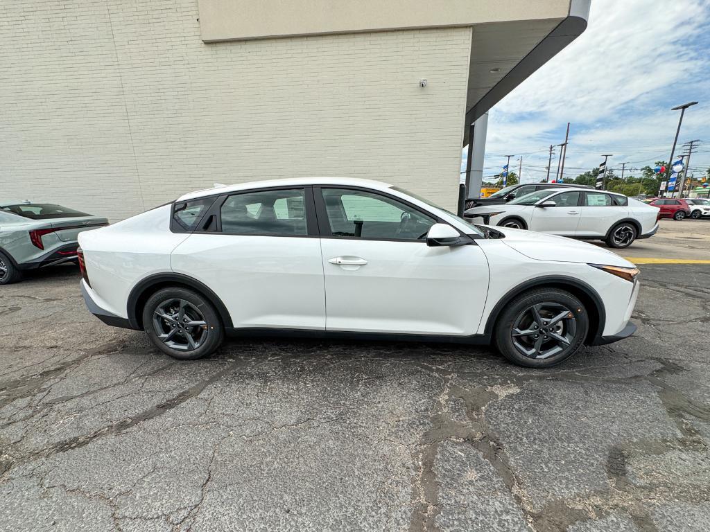 new 2025 Kia K4 car, priced at $24,060