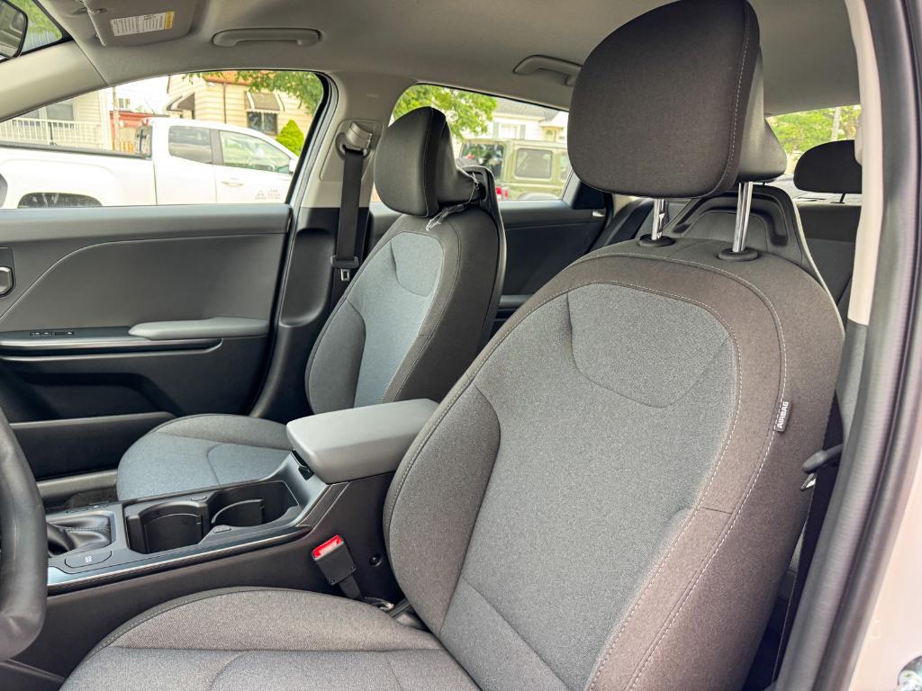 new 2025 Kia K4 car, priced at $24,060