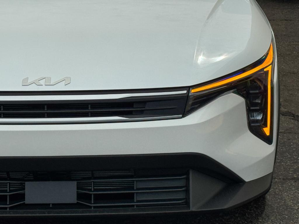new 2025 Kia K4 car, priced at $24,060