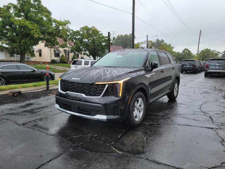 new 2025 Kia Sorento car, priced at $33,590