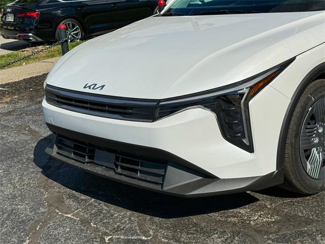 new 2025 Kia K4 car, priced at $23,215