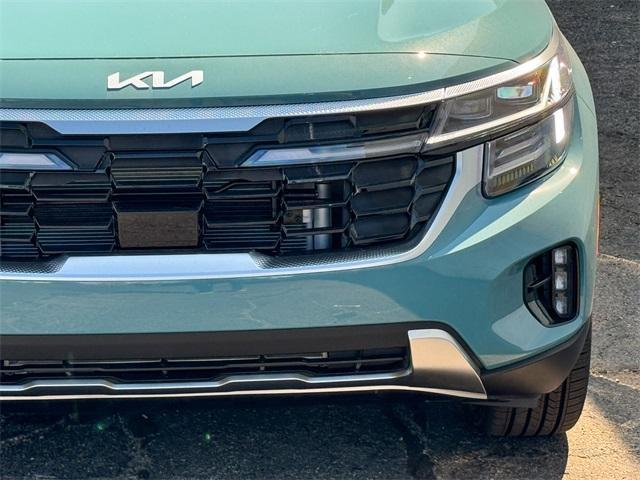 new 2026 Kia Seltos car, priced at $31,494