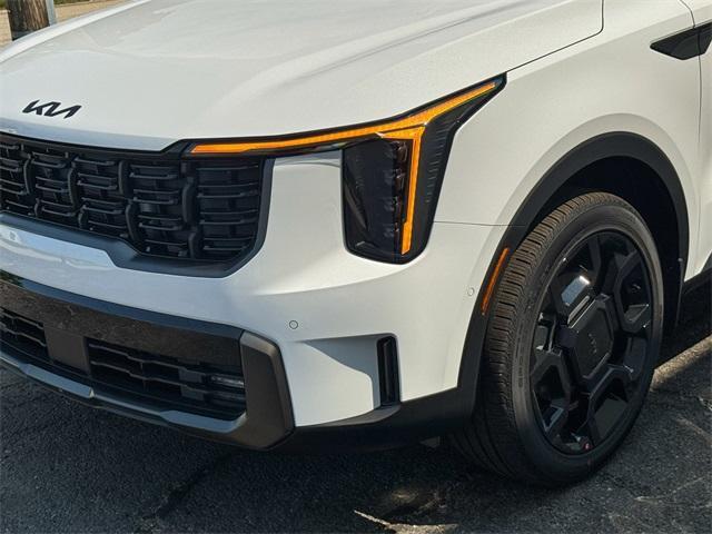 new 2025 Kia Sorento car, priced at $43,980