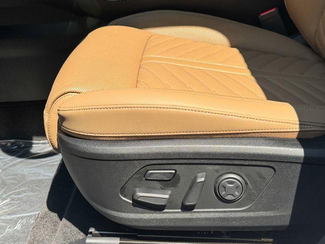 new 2025 Kia Sorento car, priced at $44,230