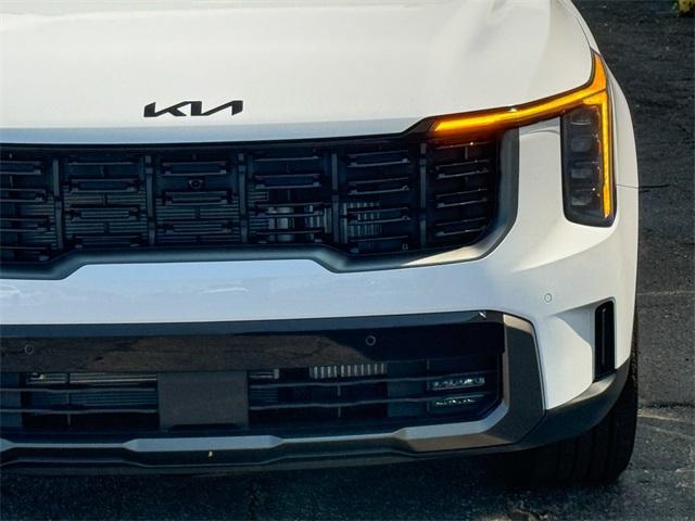 new 2025 Kia Sorento car, priced at $43,980