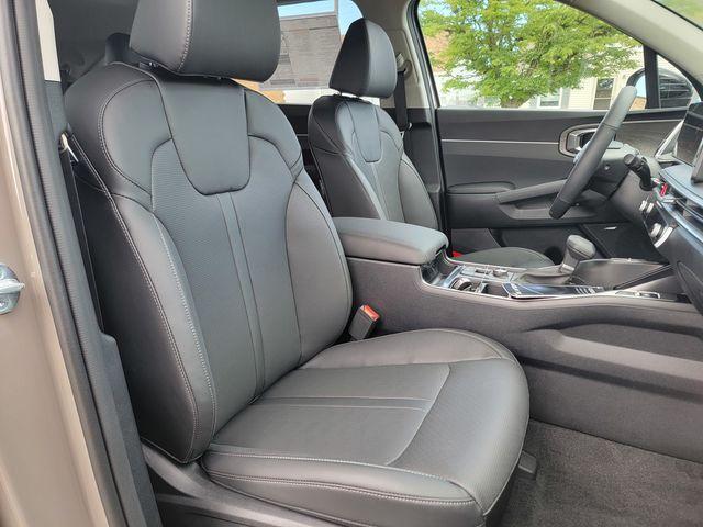 new 2026 Kia Sorento car, priced at $40,871