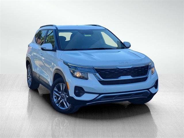 used 2023 Kia Seltos car, priced at $21,095