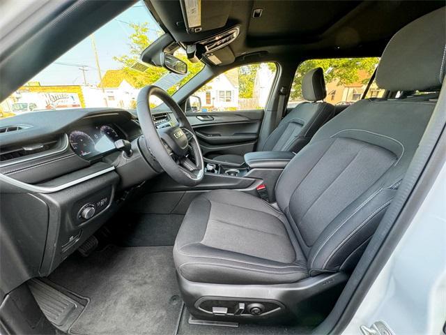 used 2024 Jeep Grand Cherokee L car, priced at $37,306