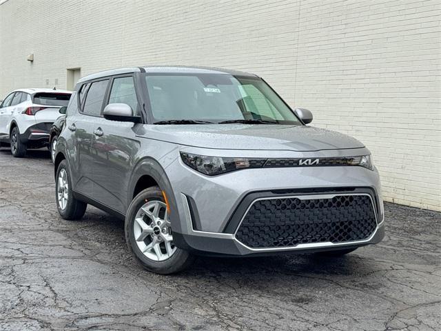 new 2025 Kia Soul car, priced at $22,260