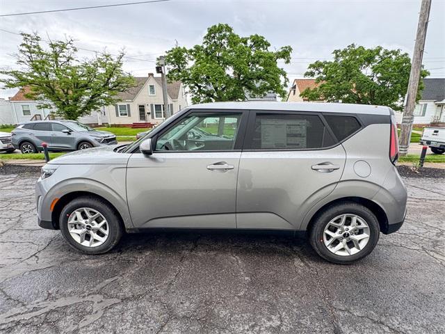 new 2025 Kia Soul car, priced at $22,260