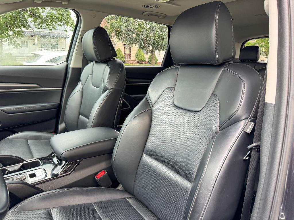 used 2022 Kia Telluride car, priced at $31,892
