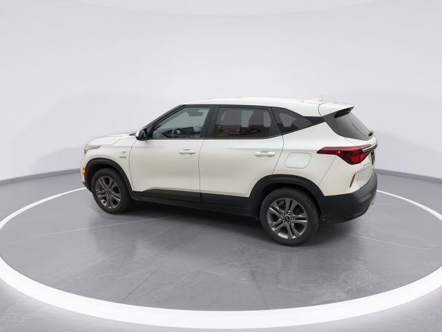 used 2023 Kia Seltos car, priced at $19,521