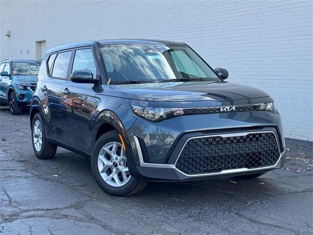 new 2025 Kia Soul car, priced at $21,090