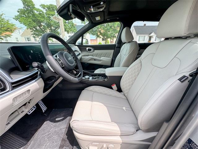 new 2025 Kia Sorento Hybrid car, priced at $46,114