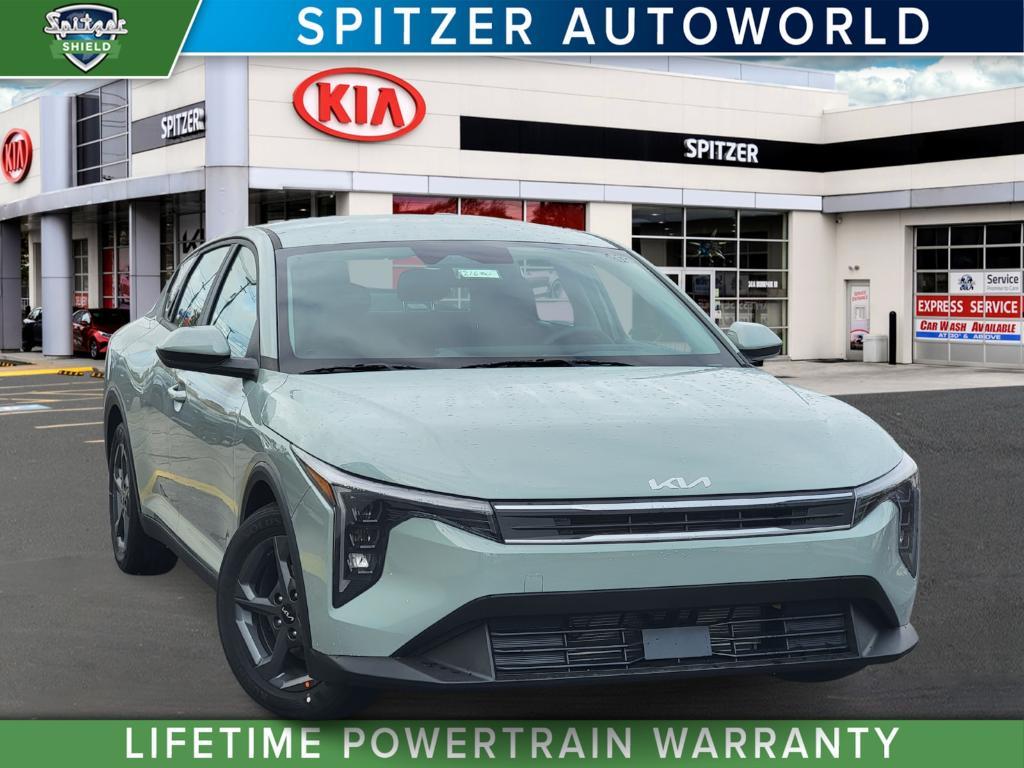 new 2025 Kia K4 car, priced at $23,202